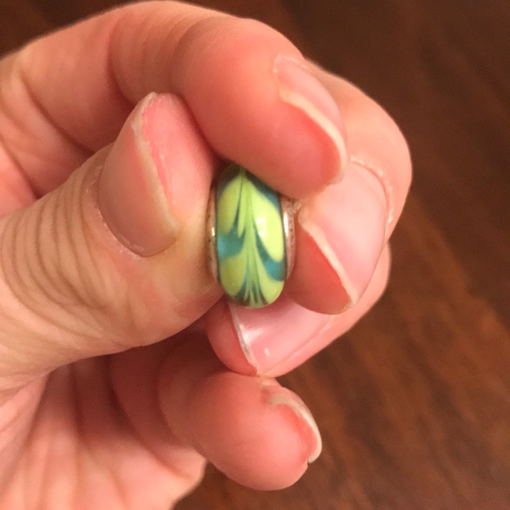 Pandora bead